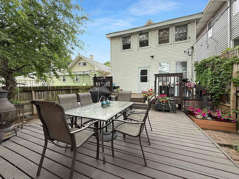1140 S Harvey Ave — Photo 12