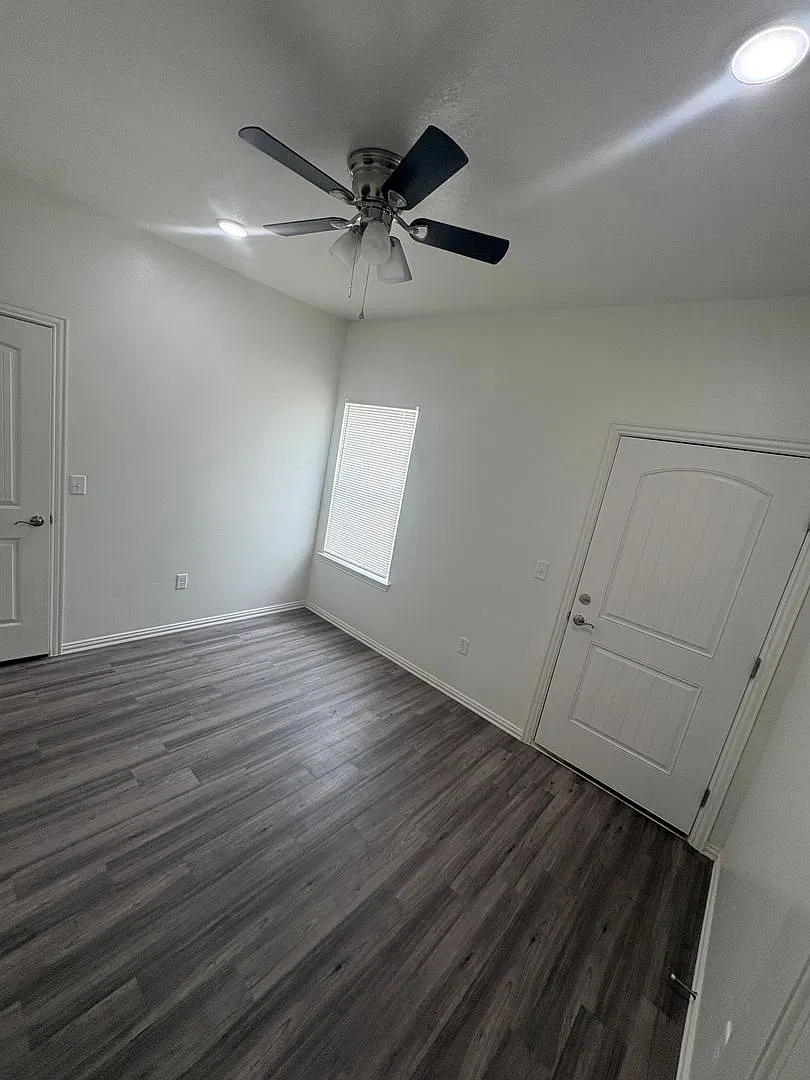 Rodeo Hills | Comfortable Living In Dodge City — Photo 3
