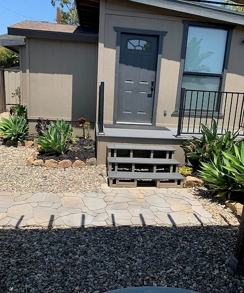 Crestwind Dr — Photo 24