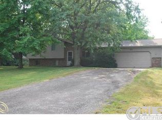 5015 Laur Rd, North Branch, MI 48461