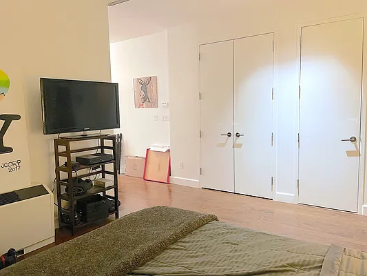 Rented by Modern Spaces | media 6