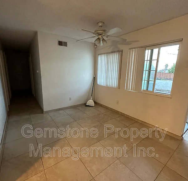 4839 Campanile Dr — Photo 10