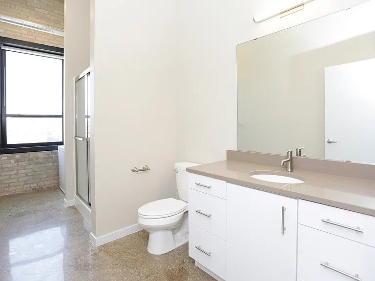 Firestone Lofts — Photo 8