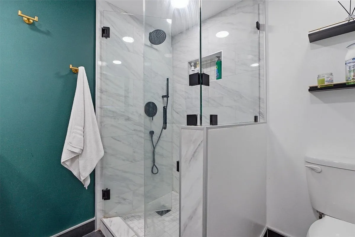 2 bed, 3.0 bath, 1236 sqft, $2,650 — Photo 4