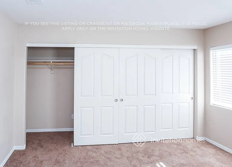 7805 Robinglen Ave — Photo 13