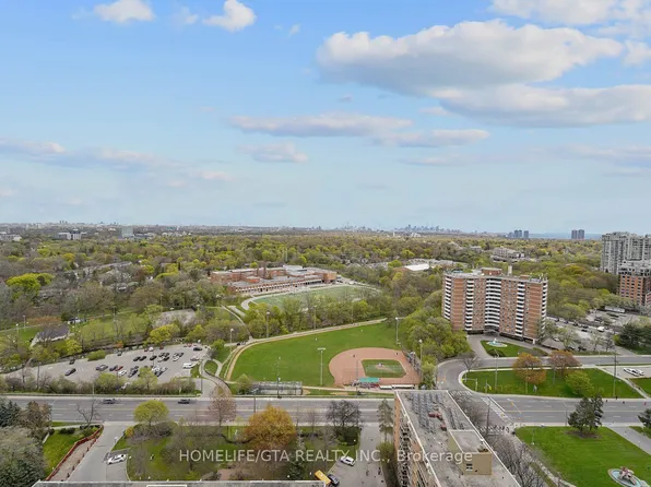 60 Central Park Dr, Markham, ON