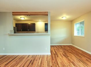 8805 SW Cashmur Ln APT 3, Portland, OR 97225