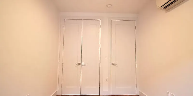 Rented by Loom Capital Group Inc. | media 17