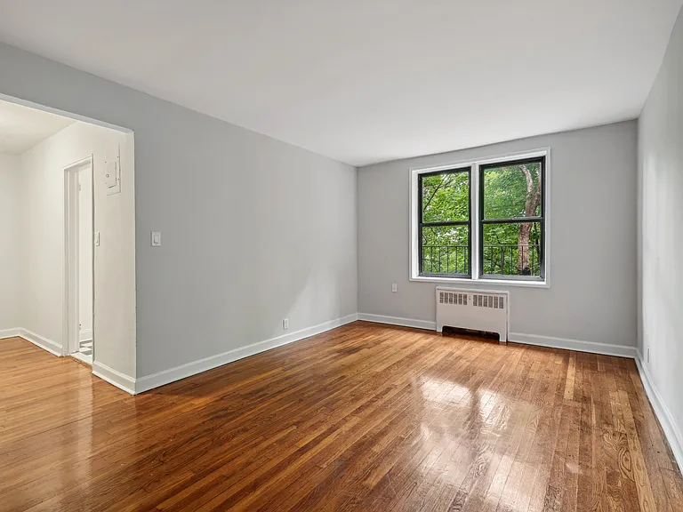 1983 Sedgwick Ave #5D — Photo 5