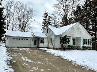 2383 W Becker Rd, Gowanda, NY 14070