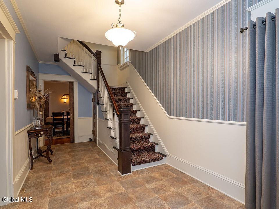 1096 Waverly Place, Schenectady, NY 12308 Zillow