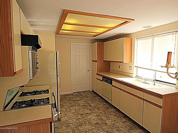 5th image of 1149 Thornbury Lane #A