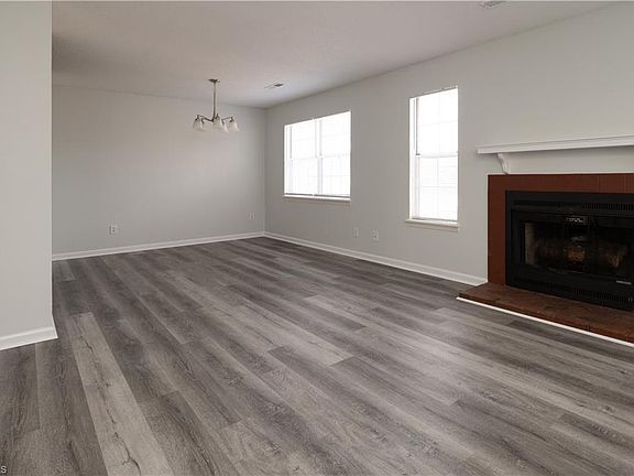 5th image of 4217 Edith Ln