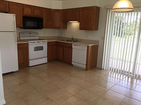 Kitchen and dinning room