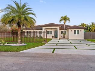 20925 SW 129th Pl, Miami, FL 33177