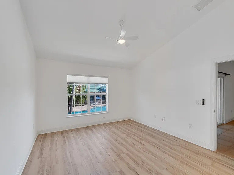4350 Doubles Alley Dr #203 — Photo 10