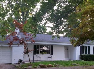 80 Wilburtha Rd, Ewing, NJ 08628