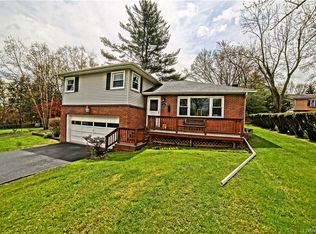 28 Hillside Ter, Monroe, NY 10950