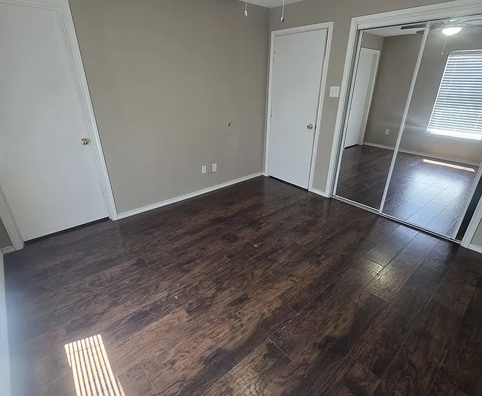 707 Devonian Dr — Photo 25