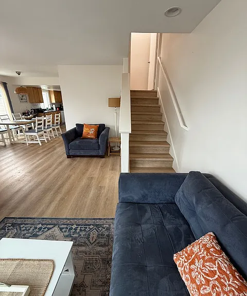 718 Sunset Ct — Photo 16