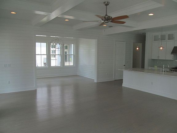 David Weekley Homes Inventory Photo