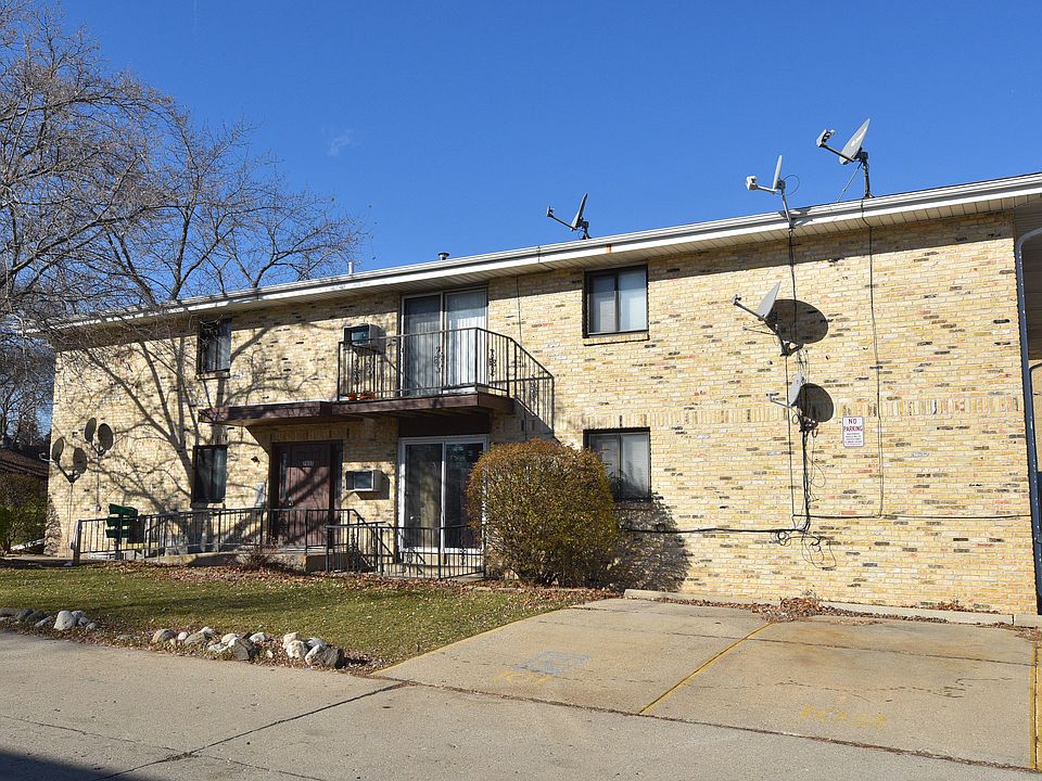 1st image of 7032 W Fond Du Lac Ave #104