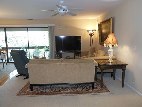 3rd image of 101 Lake Hinsdale Dr APT 405