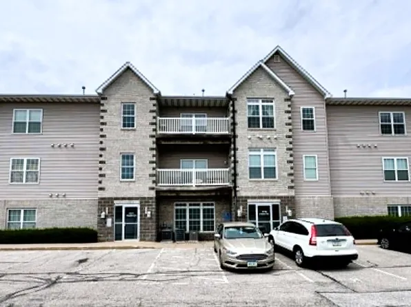 4510 Twain Cir Unit 102, Ames, IA 50014