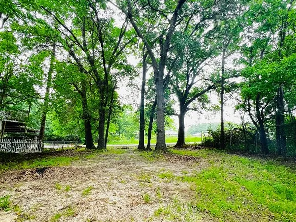 Loon Bay Dr, Mabank, TX 75156