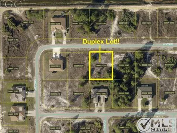 5073/5075 Locke Ln, Lehigh Acres, FL 33973