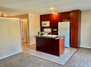 1719 SW 16th Ave #15, Portland, OR 97201