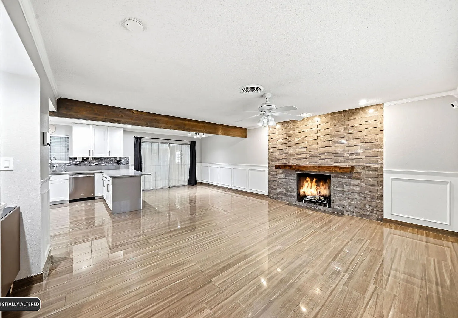 3 bed, 2.0 bath, 1242 sqft, $2,250 — Photo 2