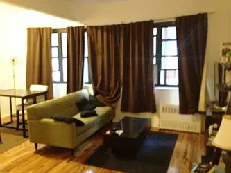 Rented by Plaza Real Estate Group