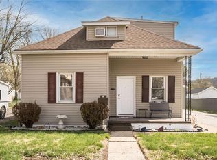 108 N 4th St, Dupo, IL 62239