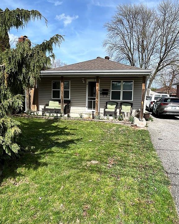 1st image of 2460 Arthur Rd
