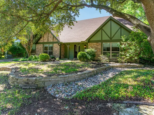 3130 Cross Timbers Ln, Garland, TX 75044
