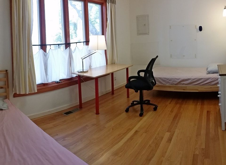 BR-1 (150 sq.ft)