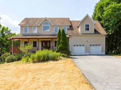 27 King Drive, Poughkeepsie, NY, 12603