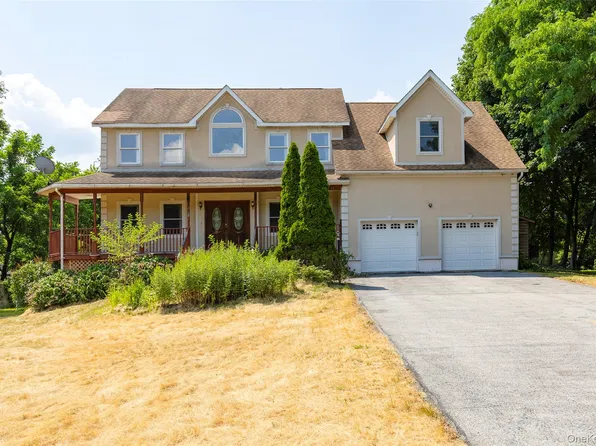 27 King Drive, Poughkeepsie, NY 12603