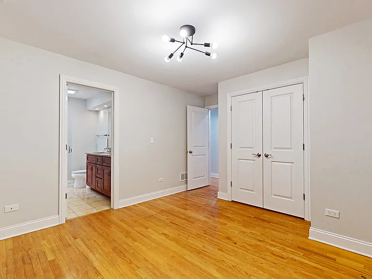 1504 W Augusta Blvd #1 — Photo 20