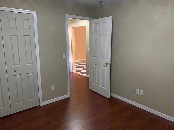 4th image of 1345 Sierra Cir