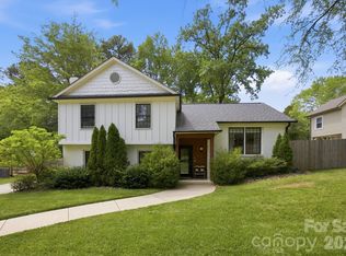 1325 Braeburn Rd, Charlotte, NC 28211