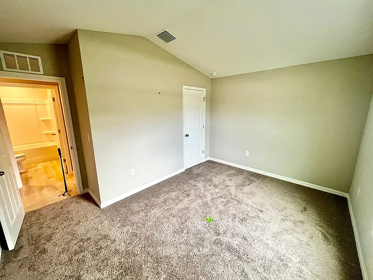 14664 Gallop Run Dr — Photo 9
