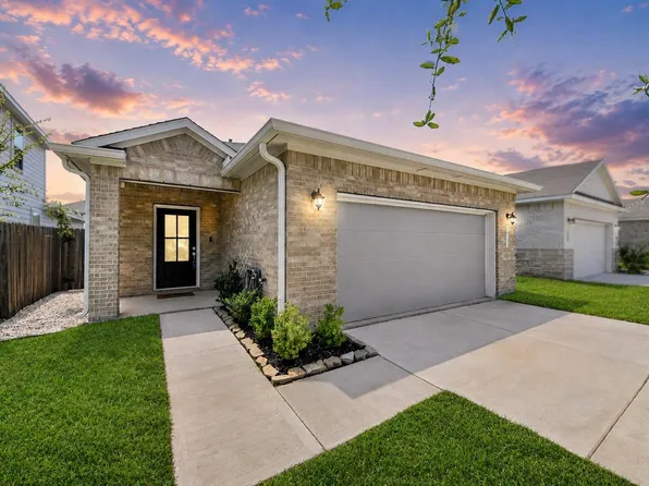 24751 Russet Bluff Trl, Huffman, TX 77336
