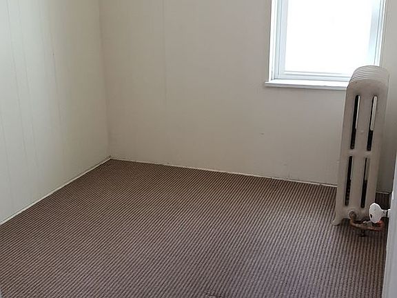 4th image of 1718 S 81st St APT 6