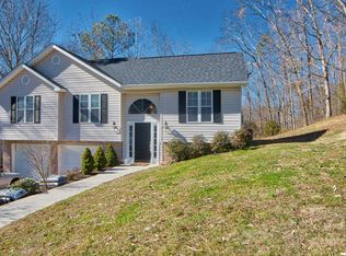 442 Middle View Dr, Ringgold, GA 30736