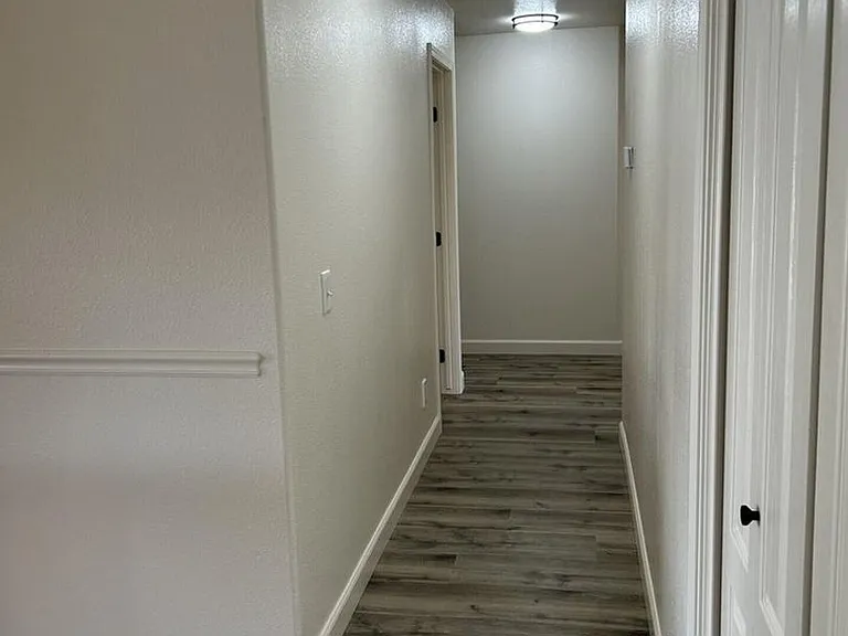 4724 W Manor Ct — Photo 7