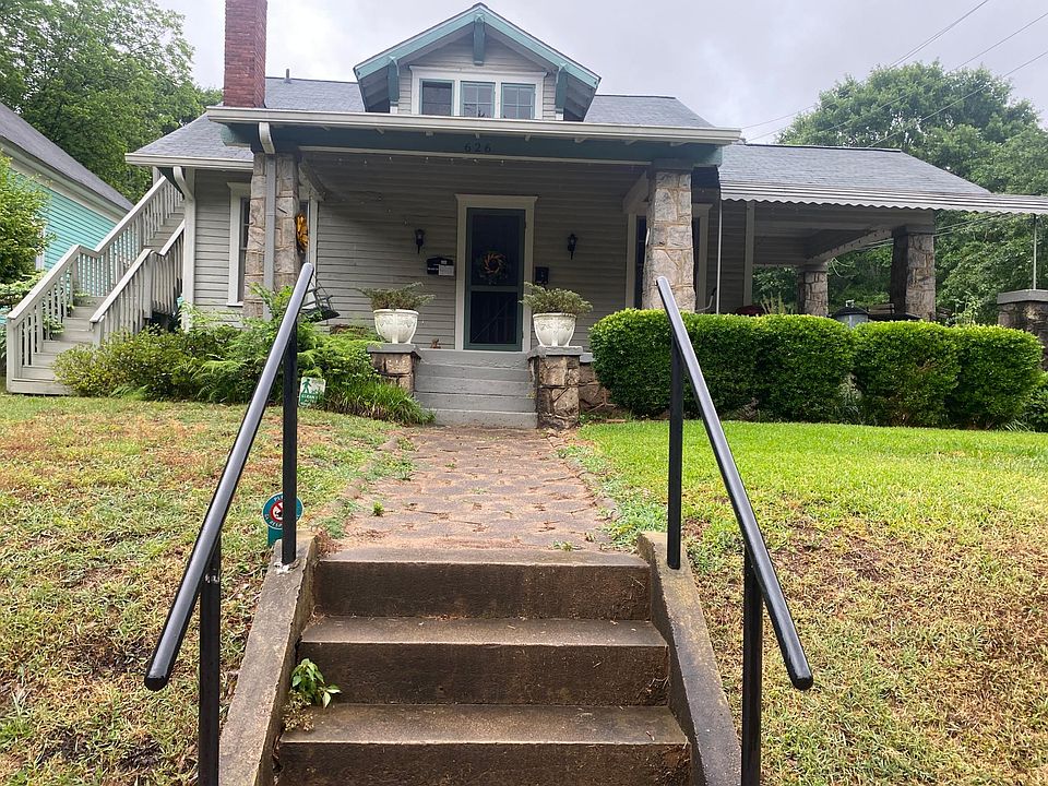 The house is located on a corner lot overlooking Grant Park.