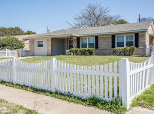 6930 Racine Dr, Dallas, TX 75232