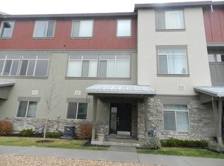 873 W Soville Ct, Midvale, UT 84047